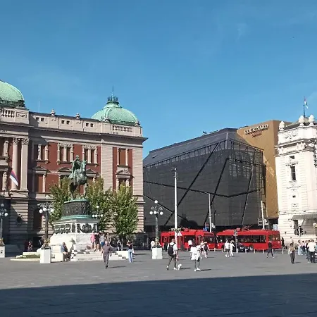 Authentic Centre - 7 For 15 Guests, With Patios In Courtyard For Smokers Belgrad